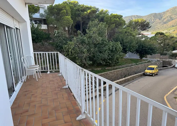 La Cantonada El Port De La Selva